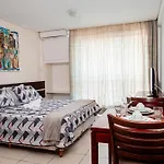 Athenas Suites By Bnbhost